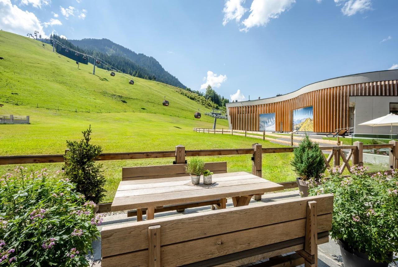 Hotel Das Zwoelferhaus Saalbach-Hinterglemm Ngoại thất bức ảnh